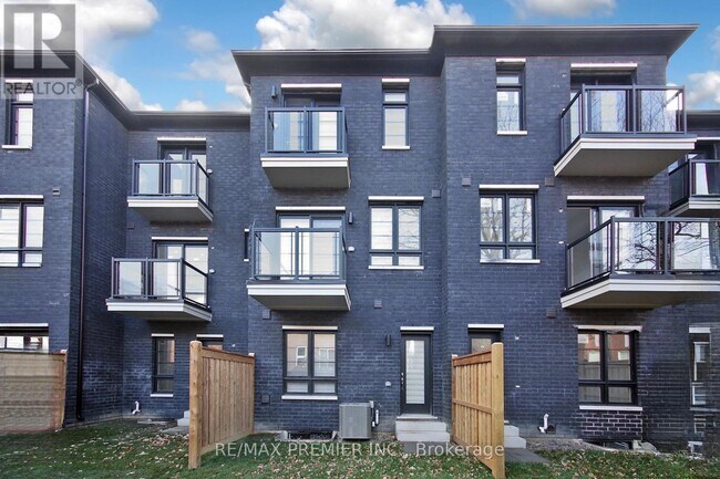 Photo du bâtiment - 5943 Saigon St