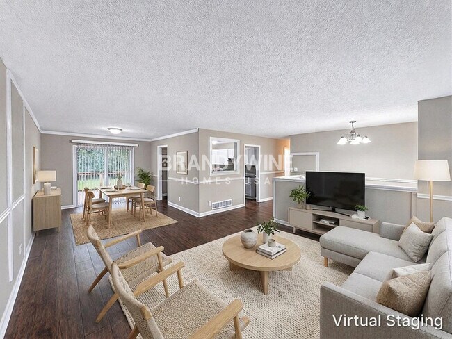 Building Photo - 1044 Baker Ln