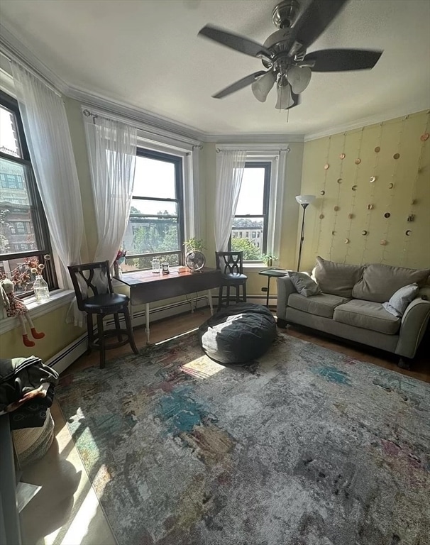 Building Photo - 451 Park Dr