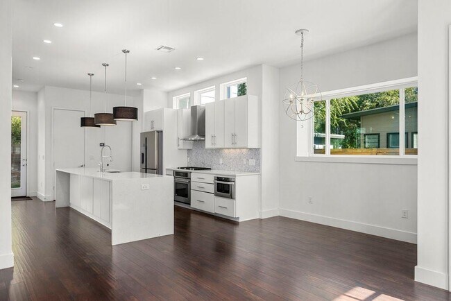 Foto del edificio - 2900 W 44th St
