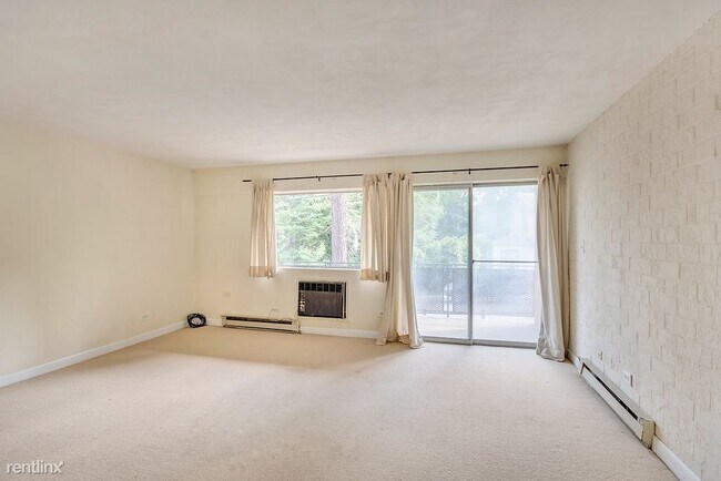 Foto del edificio - 1800 Jefferson Park Ave