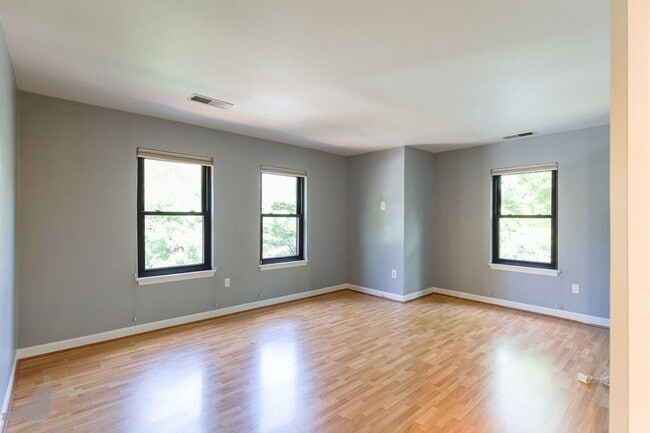 Photo - 1200 Q St NW House