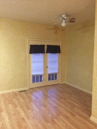Building Photo - 401 Dundee Pl