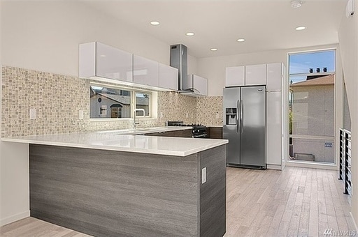 Photo - Modern and Stylish Home in Alki Beach Neig...