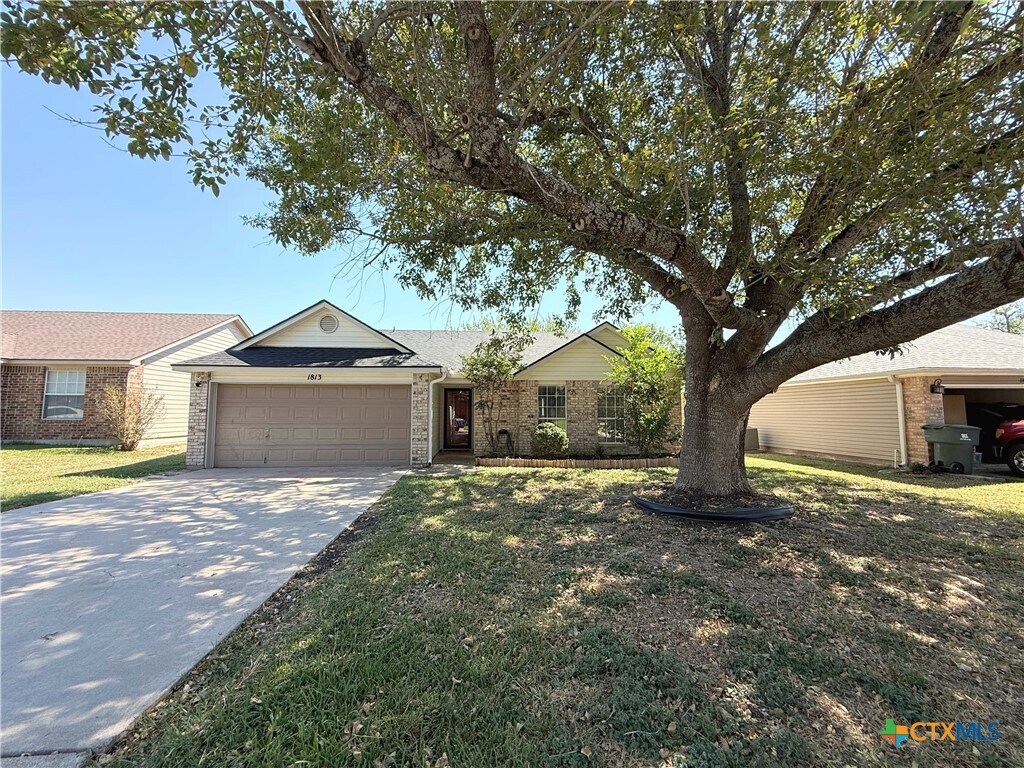 Foto principal - 1813 Cedar Ln