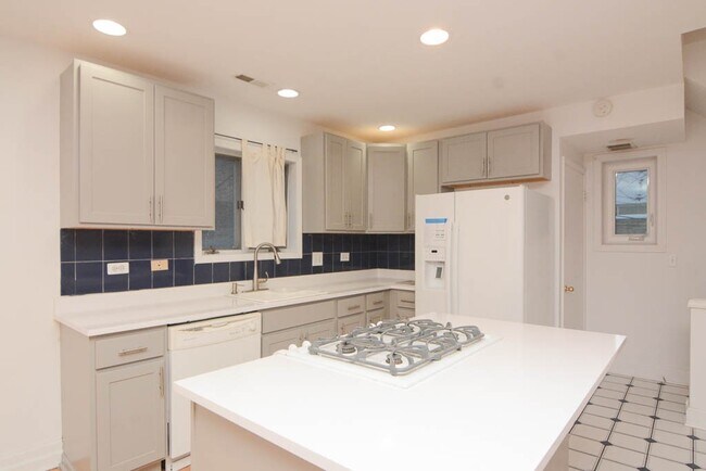 Foto del edificio - 849 W Fletcher St