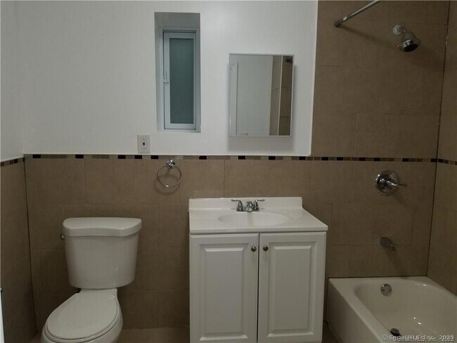 Foto del edificio - 117 Southview St