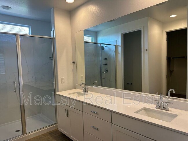 Building Photo - 20922 S 231st St