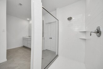 Building Photo - 110 Sweet Onion St