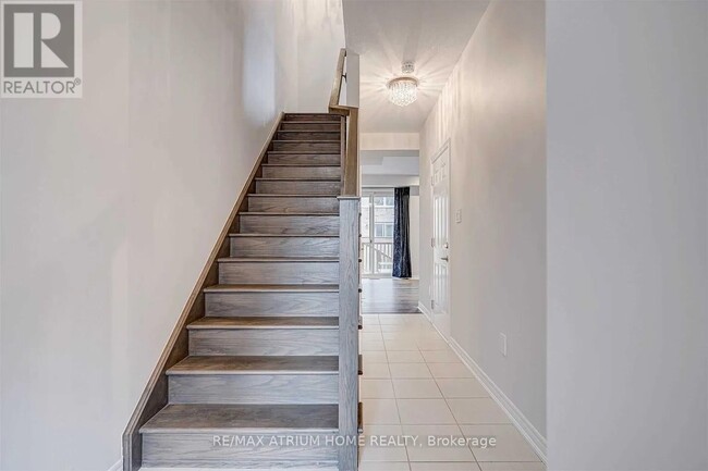 Building Photo - 420 Belcourt Cmn