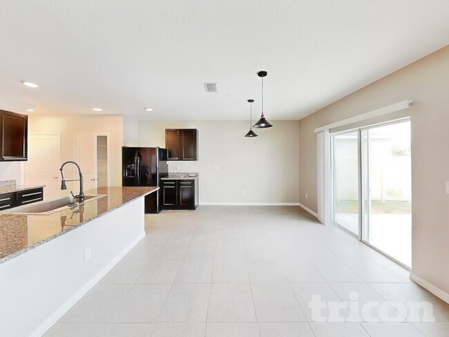 Foto del edificio - 4127 Willow Hammock Dr