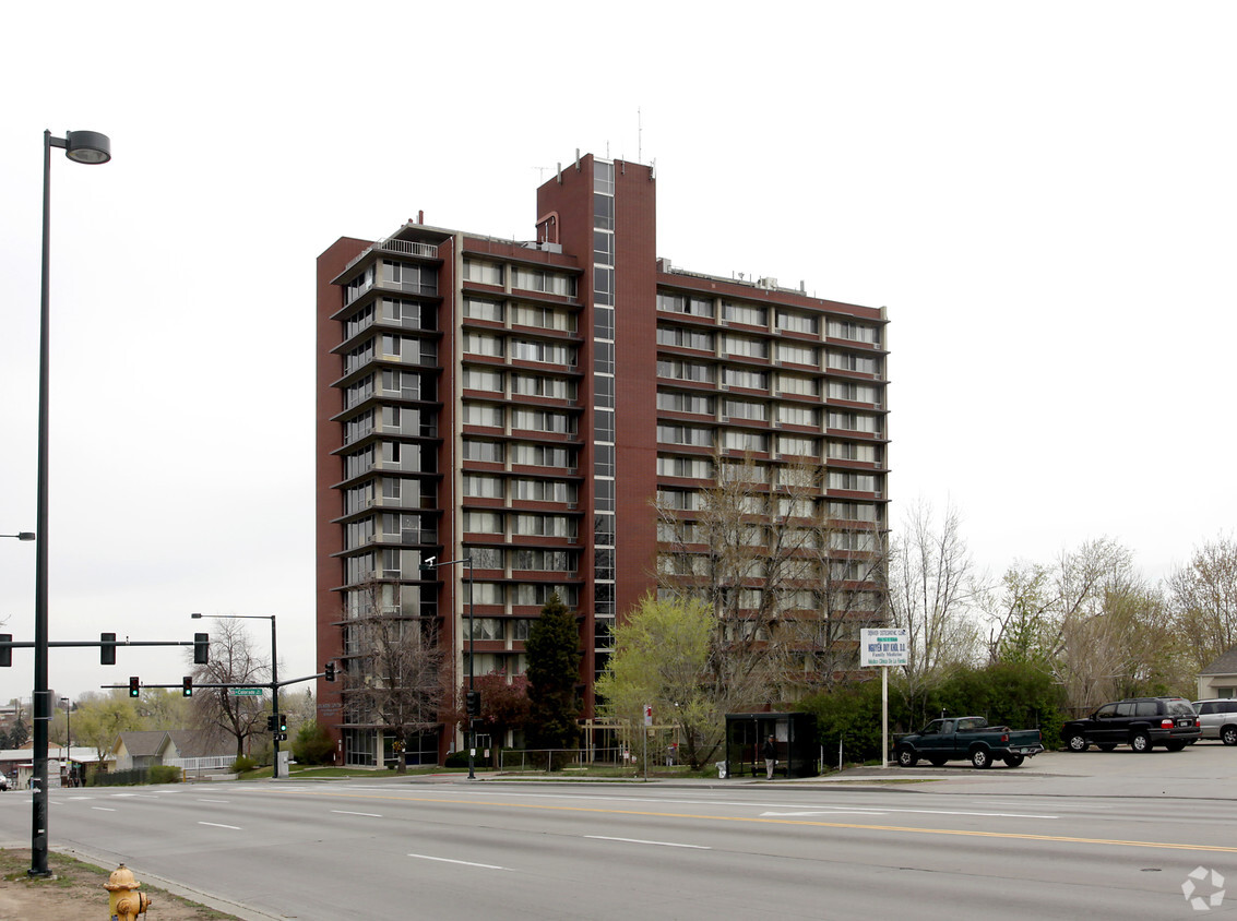 Primary Photo - Columbine Towers