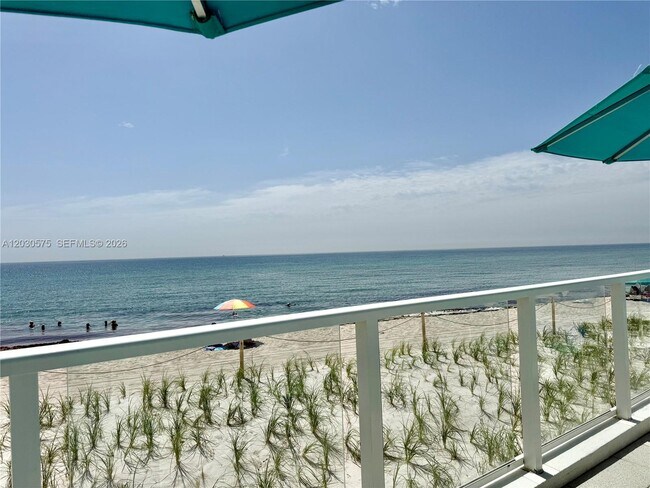 Foto del edificio - 3140 S Ocean Dr