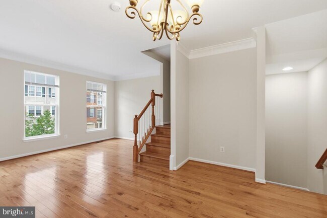 Foto del edificio - 8108 Dove Cottage Ct