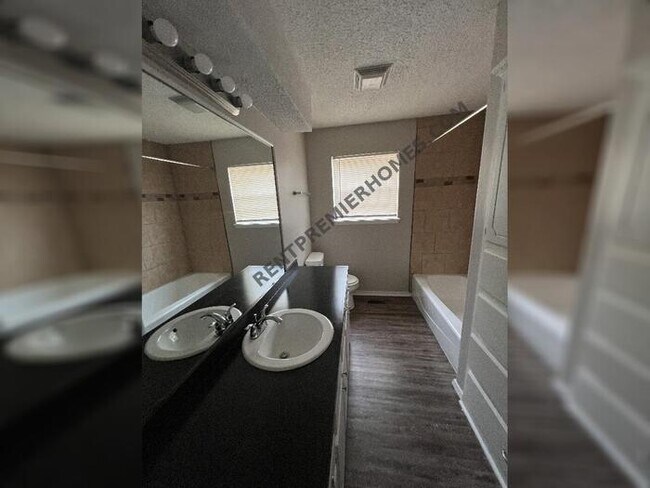 Foto del edificio - 2802 South Meyers Drive, El Reno, OK 73036