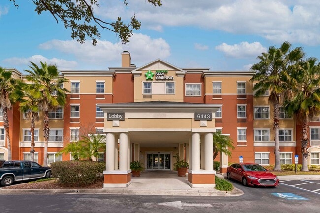 Building Photo - 6443 Westwood Blvd