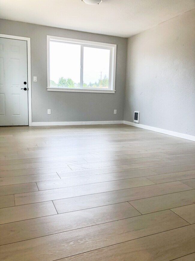 Living Room - 4710 124th Street Ct SW