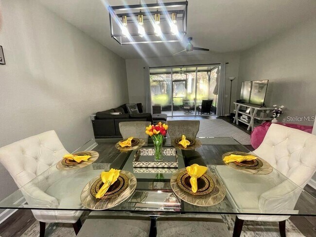 Building Photo - 2838 Villafuerte Point