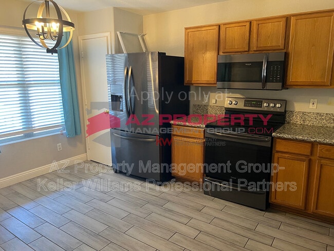 Foto del edificio - 11329 E Elena Ave