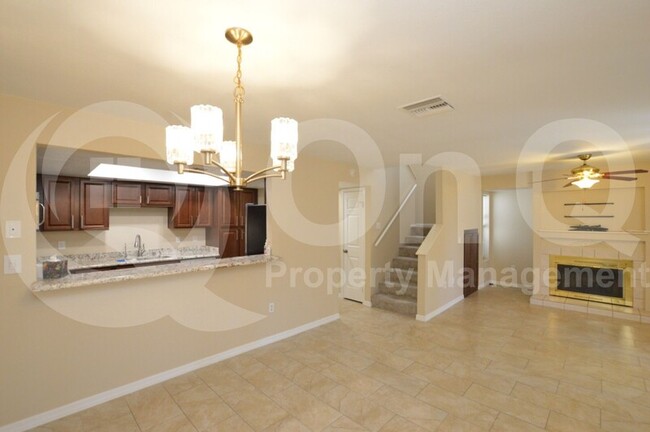 Foto del edificio - 1645 W Baseline Rd