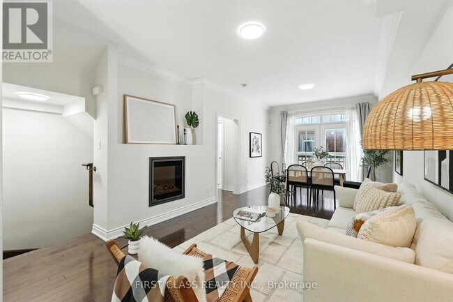 Building Photo - 23 Slingsby Ln