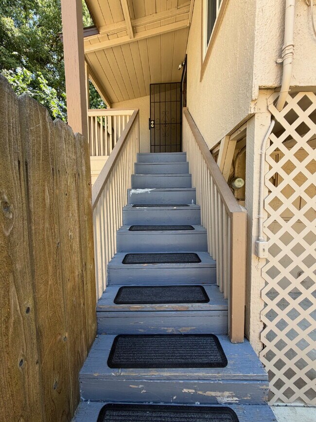 Foto del edificio - 2650 1/2 3rd Ave – Back unit-ADU | Merced, CA