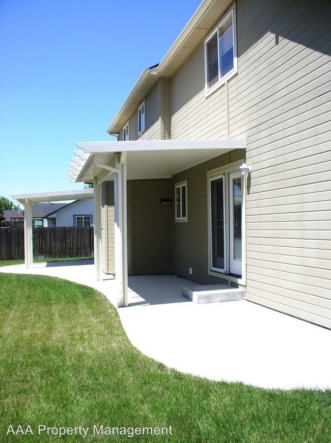 Foto del edificio - 3043 N Blue Springs Ave