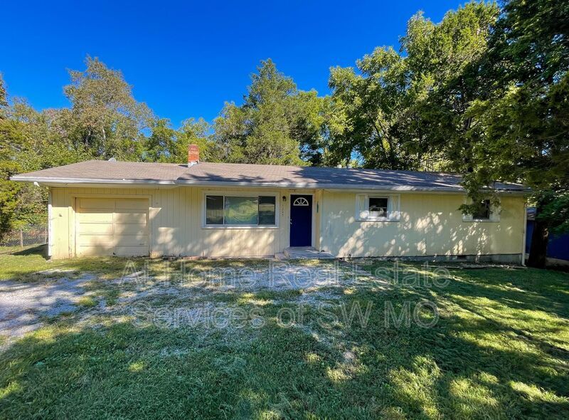 1205 E St, Ozark, MO 65721 House Rental in Ozark, MO