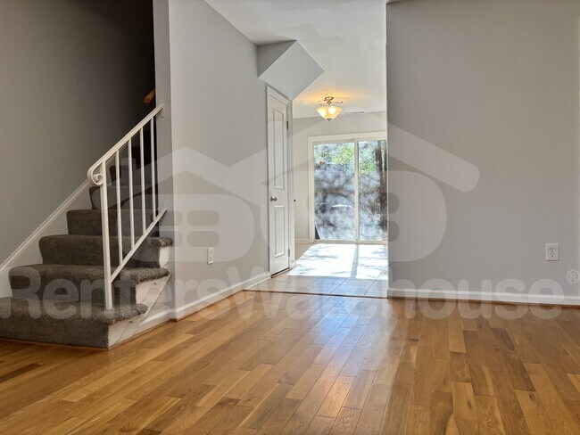 Foto del edificio - 1216 Westview Terrace