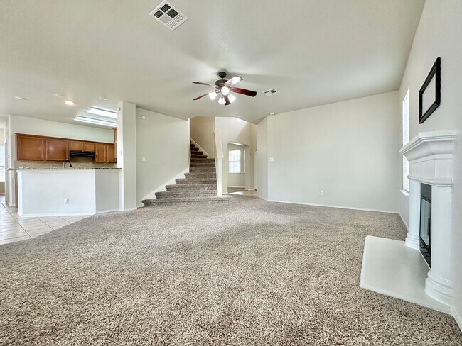 Foto del edificio - Price Drop!  Viewable Now!  Pets Accepted!