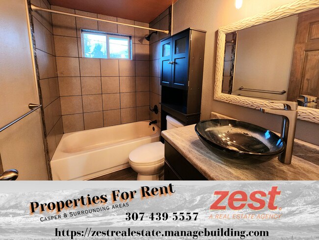 Foto del edificio - 1012 N Kimball St