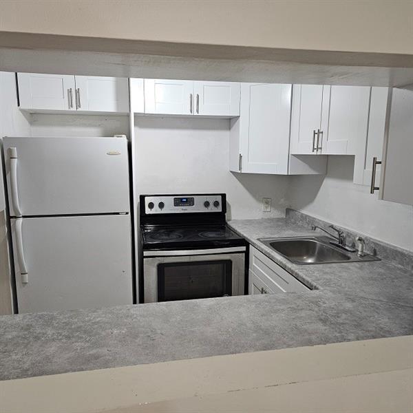 Foto del edificio - 4848 NW 24th Ct