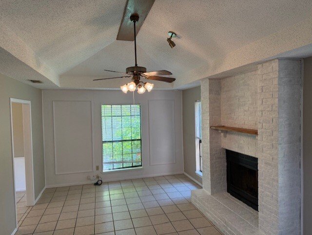 Foto del edificio - 8714 Kimberly Ln