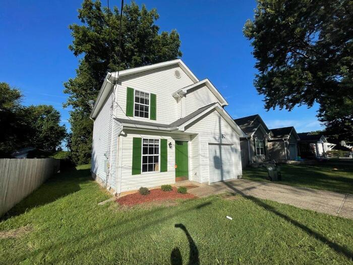 Primary Photo - 4BD/1.5BA Single Family Home