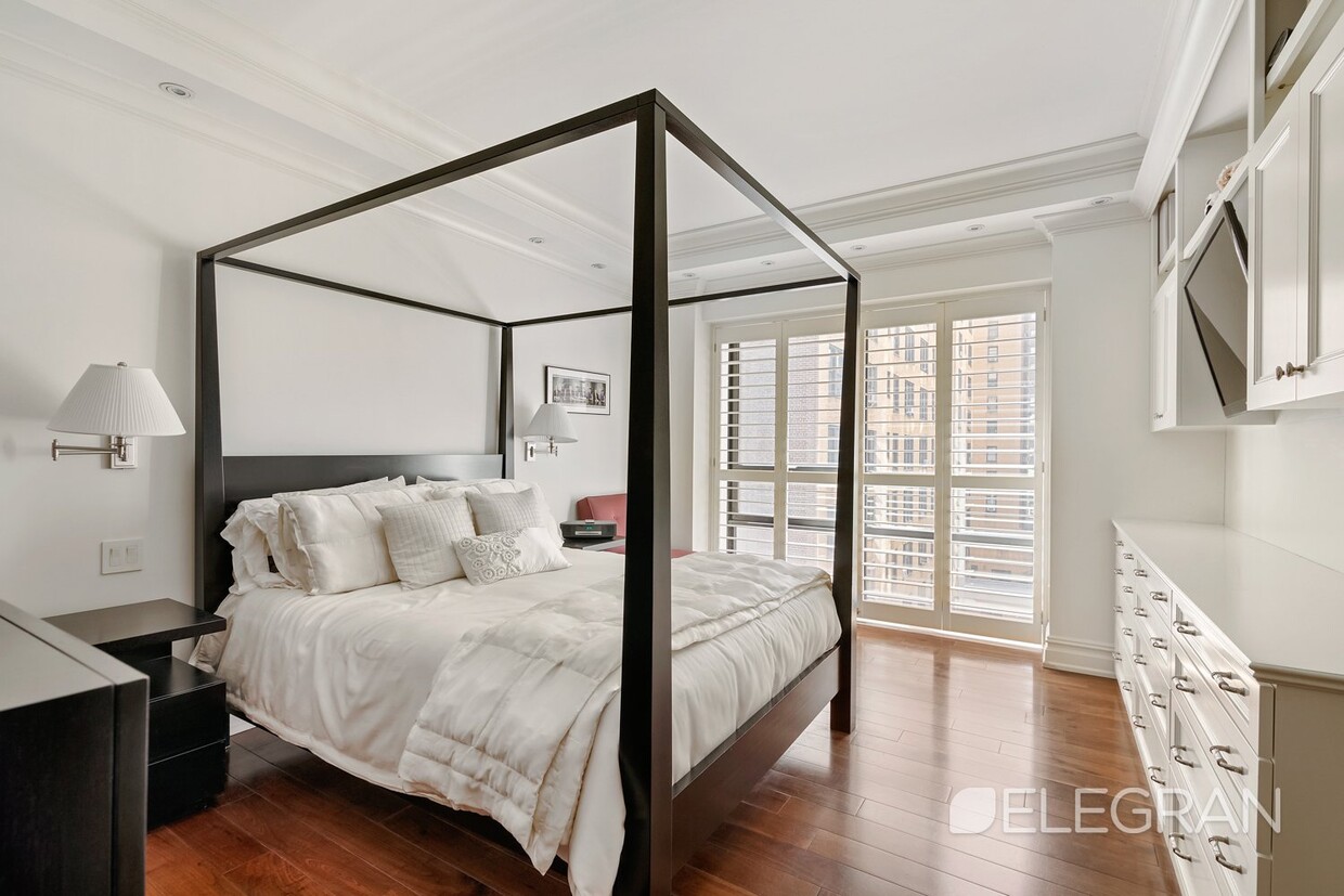 Foto principal - 415 E 54th St