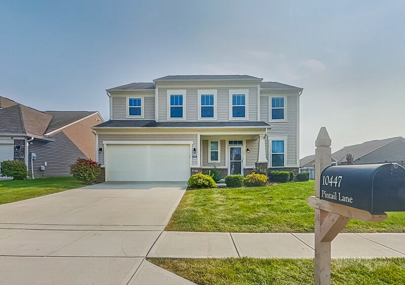 Primary Photo - 10447 Pintail Ln