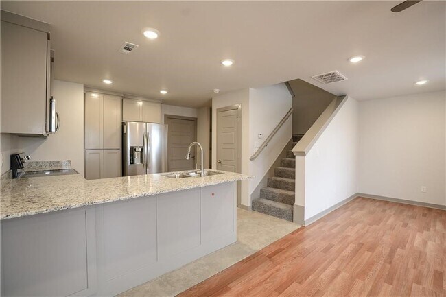 Foto del edificio - 3428 SW Vel Mews