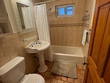 Building Photo - 89 Bailey Rd