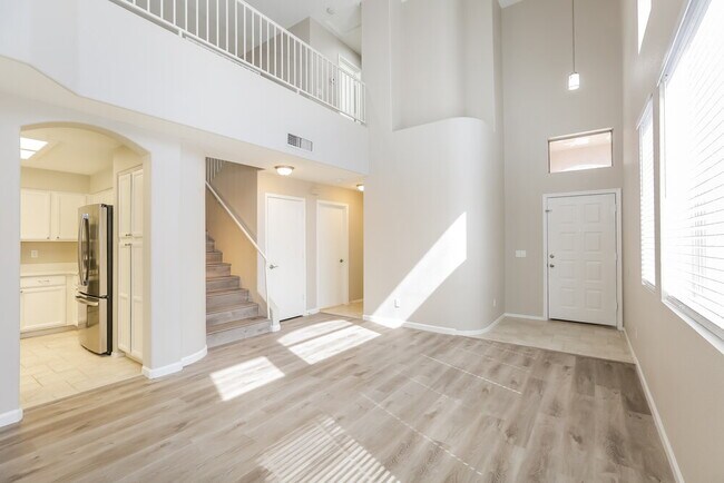 Foto del edificio - 763 E Whitten St