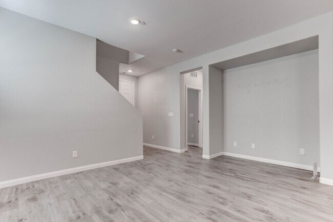 Building Photo - 2648 Montesilvano Pl