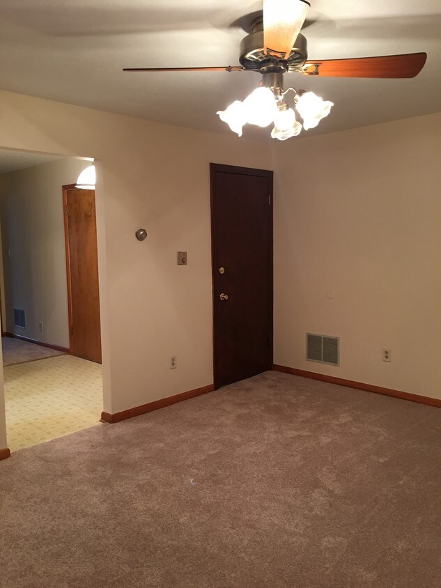 Sala de estar1 - 1787 11th St