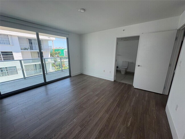 Foto del edificio - 1025-1092 92nd St