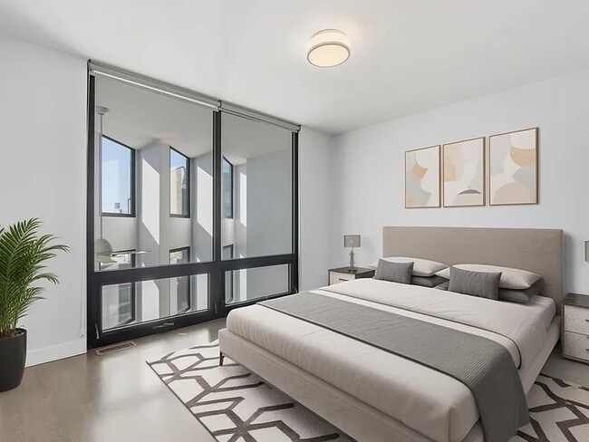 Foto del edificio - 2012 W Grand Ave