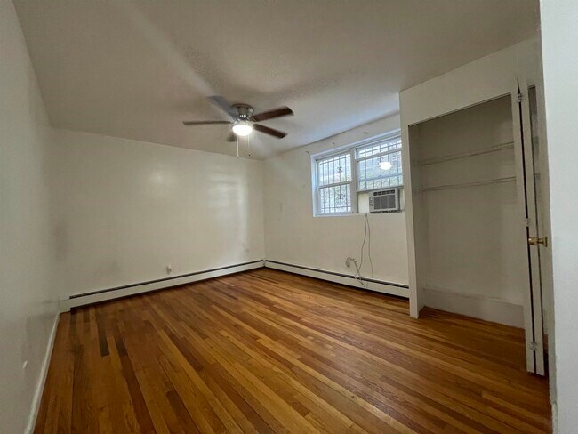 Foto del edificio - 420 Wayne St