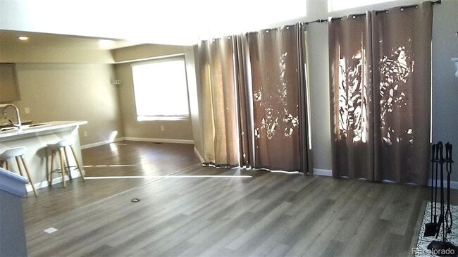 Foto del edificio - 4075 Autumn Heights Dr