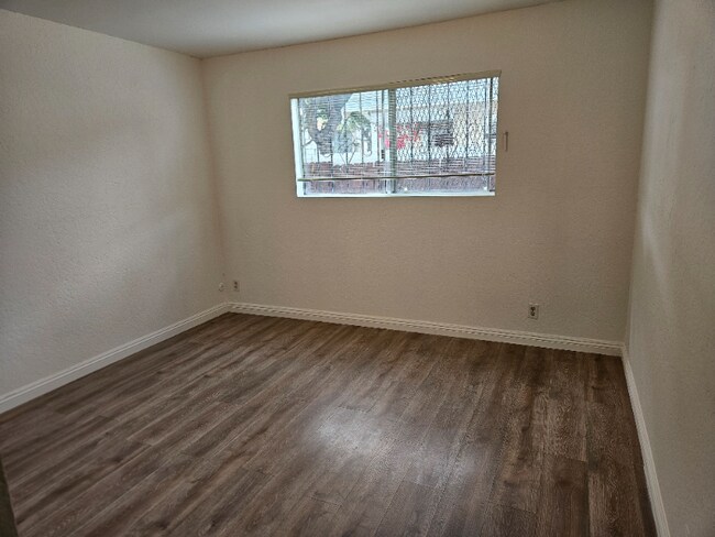 Foto del edificio - 212 Marguerita Ave