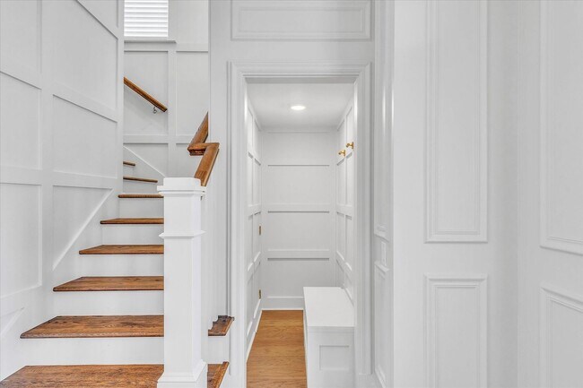 Building Photo - Charming Single Family Home in the Picturesque Bona Bella Subdivision