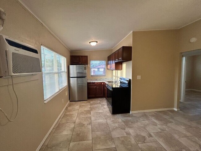 Foto del edificio - 2925 N 46th St