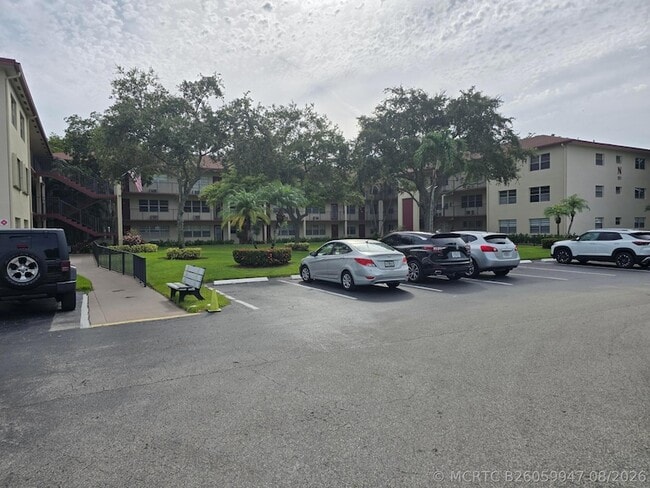 Building Photo - 151 SW 134th Way