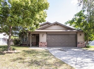Building Photo - 1130 Berea Dr